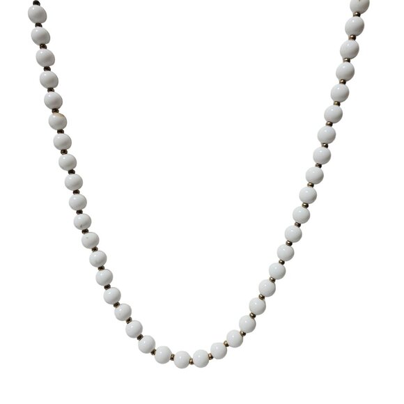 Vintage Elegant White Beaded Necklace Classic Retro 50s 60s Fashion Jewelry - Picture 1 of 5